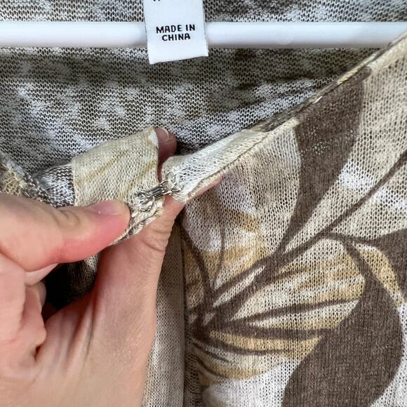 Girl With Curves Knit Palm Cardigan Neutral Palm Size 1X - Picture 11 of 13